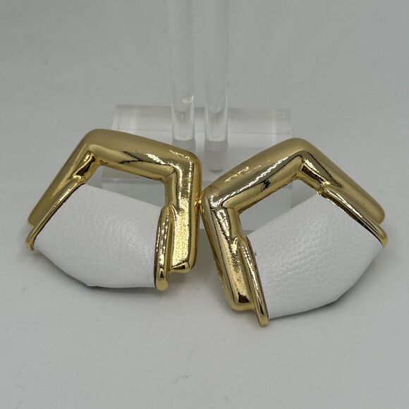 Bluette Made in France Shoe Clips Vintage Gold And white leather - Picture 1 of 4